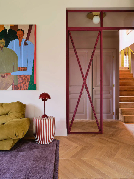 Праздник цвета и дизайнерская мебель: дом актрисы в Амстердаме