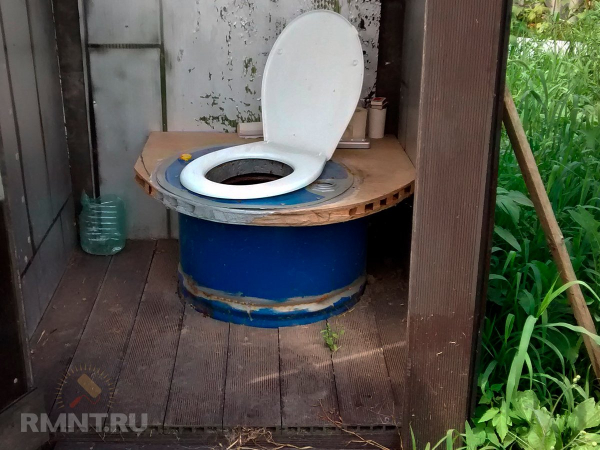 





Дачный туалет из бочки: плюсы и минусы



