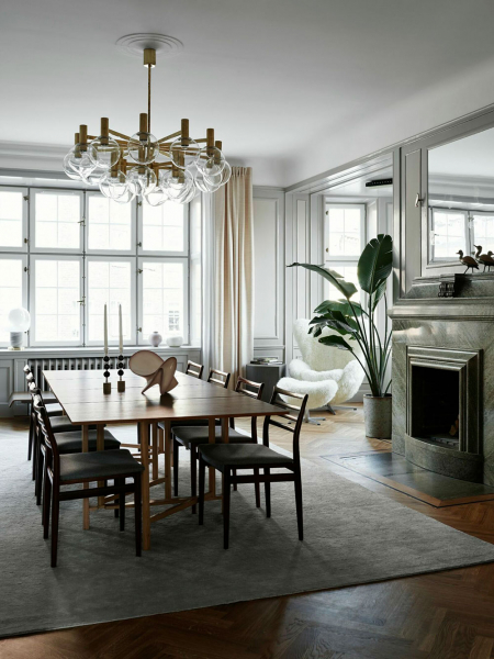 Красивые прохладные оттенки и изысканный дизайн: апартаменты в Стокгольме