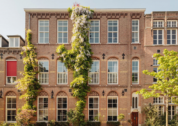 Впечатляющий лофт в бывшем здании школы в Амстердаме
