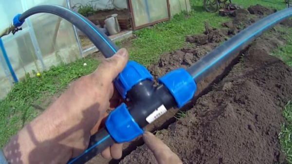 Прокладка водопровода в земле своими руками: простая, но сложная работа