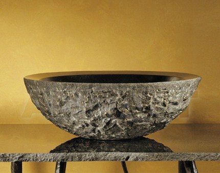 Раковина из камня: преимущества и недостатки натурального камня, сравнение с альтернативными вариантами, нюансы монтажа