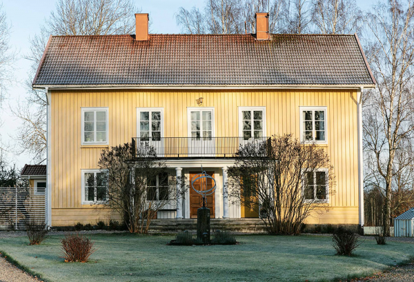 Красивая загородная дача в старинном доме священника в Швеции