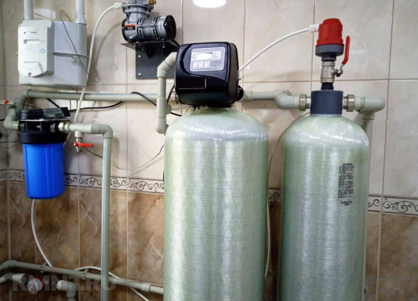 





Фильтры для обезжелезивания воды из скважины для частного дома



