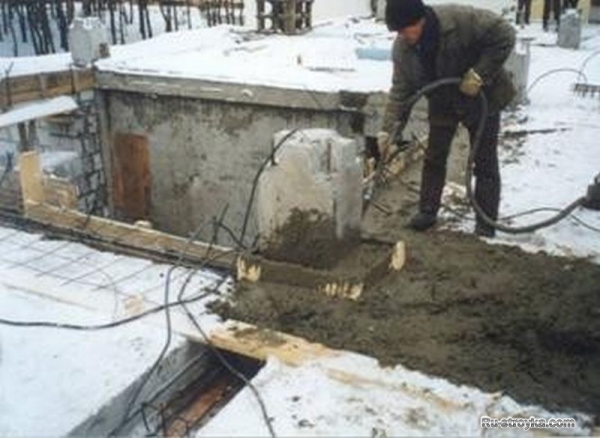 Заливка бетона в холодное время года