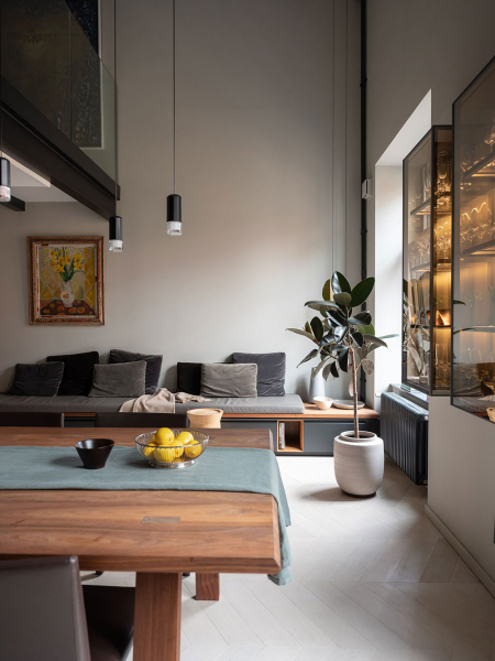 Стильный современный дизайн двухэтажной квартиры в Стокгольме