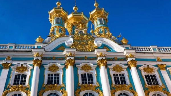 Общие черты стиля барокко в европейской и русской архитектуре
