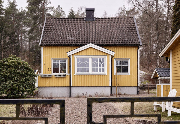 Милая дача своими руками: традиционный коттедж в Швеции