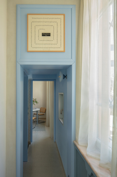 Цветные акценты в дизайне прекрасного 100-летнего дома в Пескаре